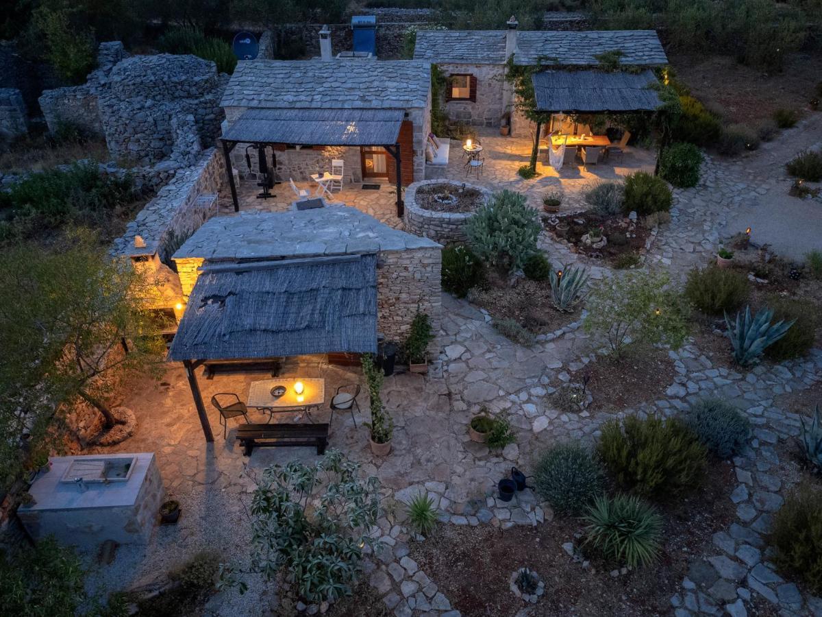 Villa Oxa Dreamland Stari Grad  Exterior photo