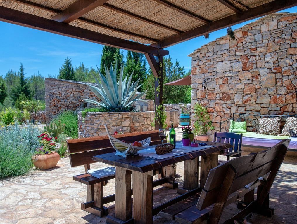 Villa Oxa Dreamland Stari Grad  Exterior photo