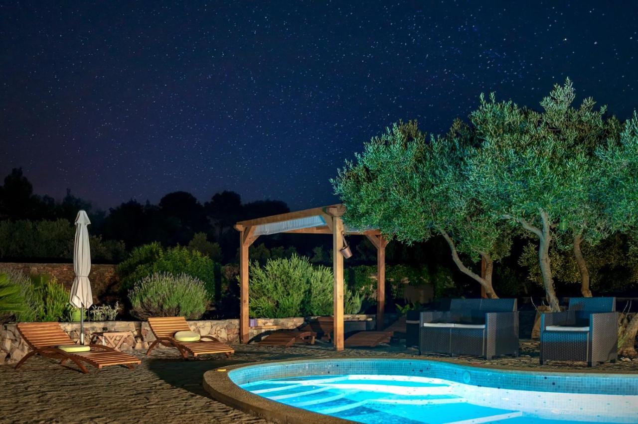 Villa Oxa Dreamland Stari Grad  Exterior photo